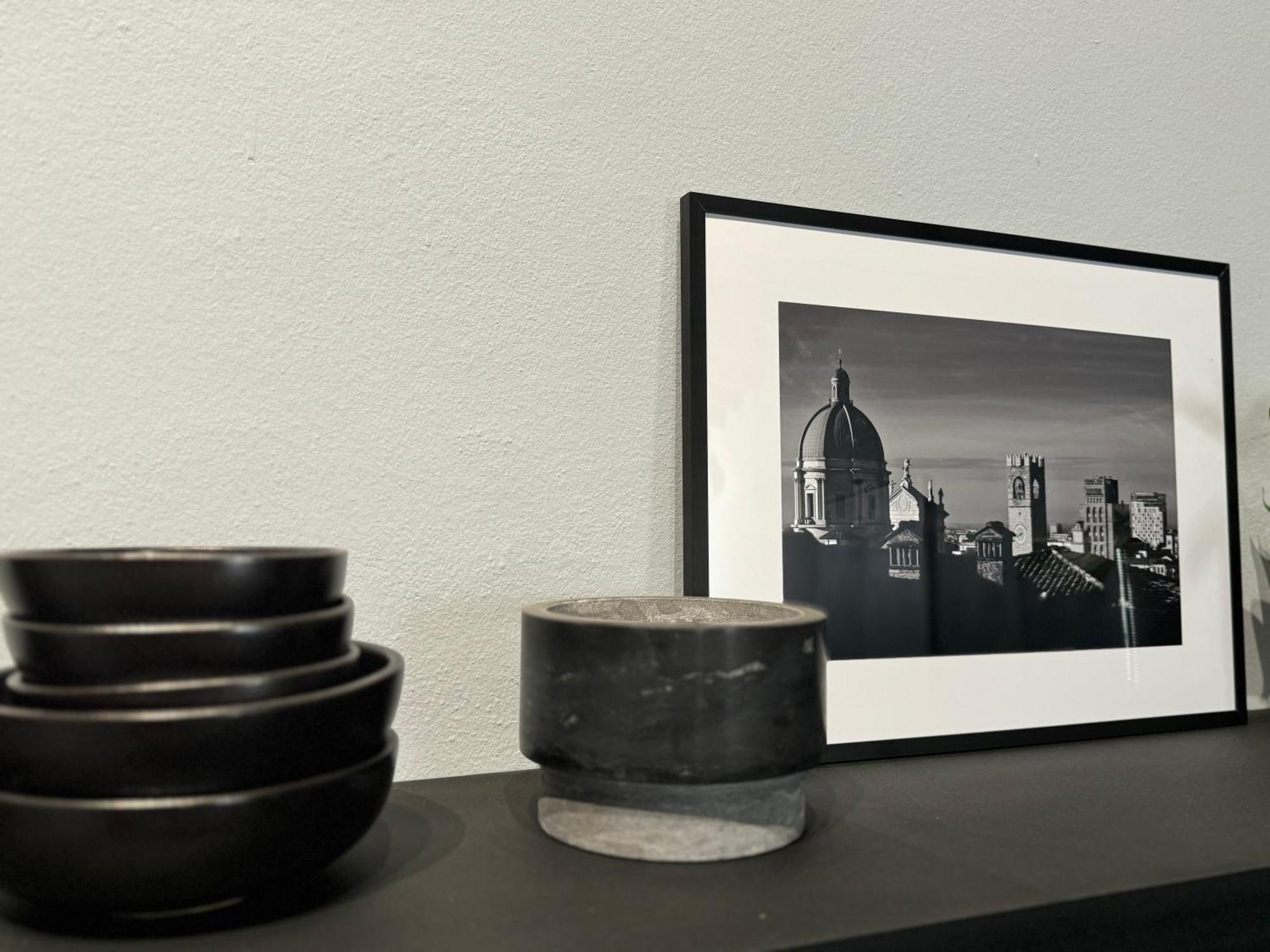 Dimora Legnazzi_A Gem In The Heart Of Brescia Apartment Exterior photo