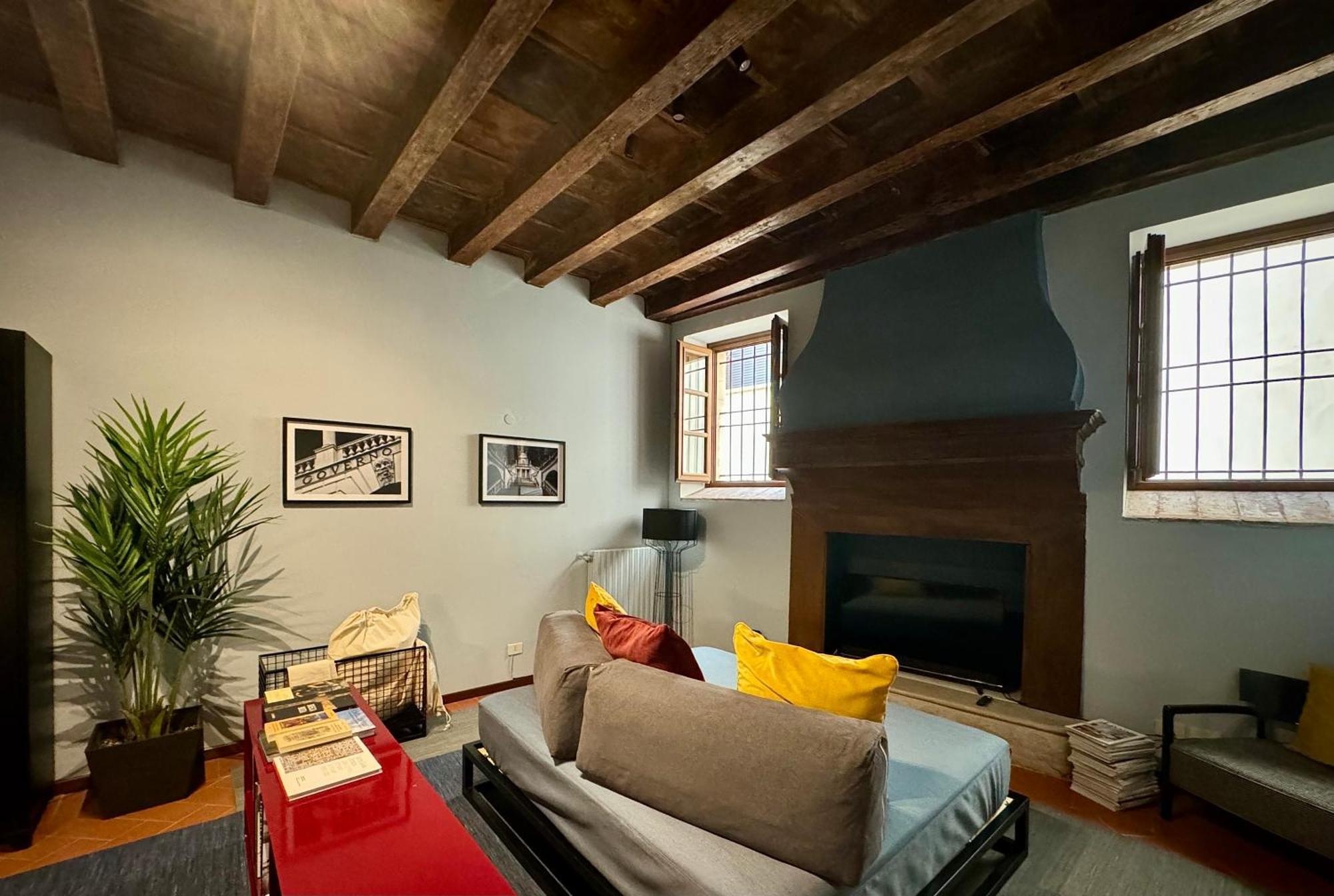 Dimora Legnazzi_A Gem In The Heart Of Brescia Apartment Exterior photo